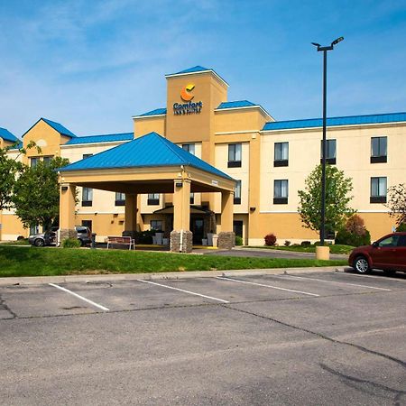 Comfort Inn & Suites Hutchinson Exterior foto